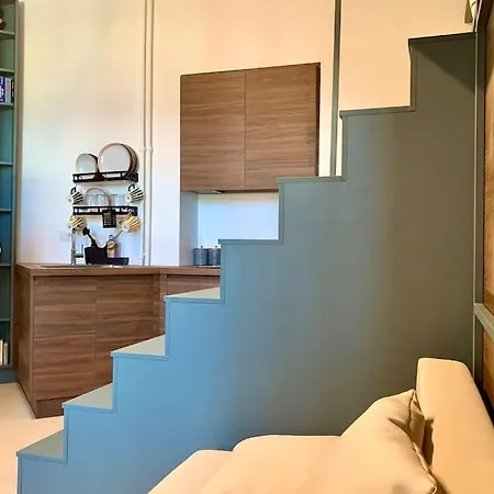 Daire Lovely Flat In Bocconi