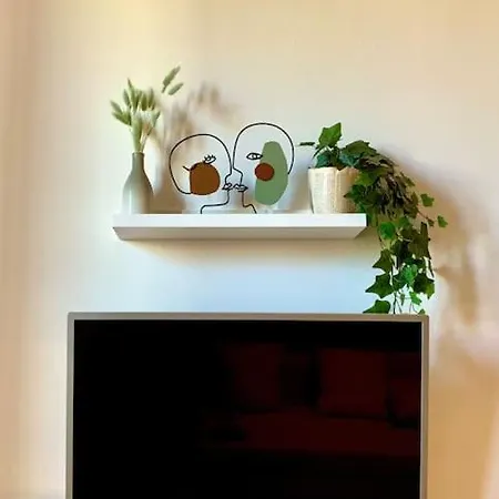 Daire Lovely Flat In Bocconi Milano