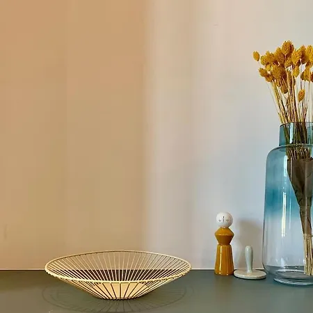 Lovely Flat In Bocconi Daire *