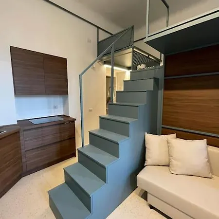 Lovely Flat In Bocconi * Milano